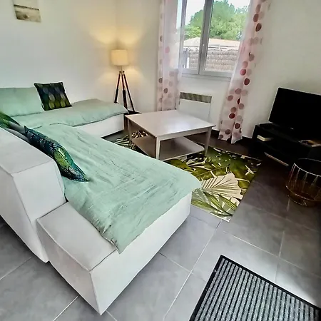 Oceane & Jacuzzi Et Piscine Chauffee Prázdninový dům *