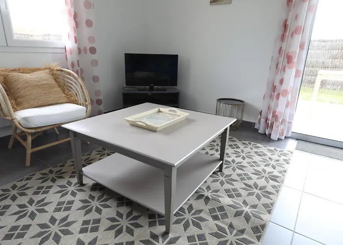 Oceane & Jacuzzi Et Piscine Chauffee بيت للعطل