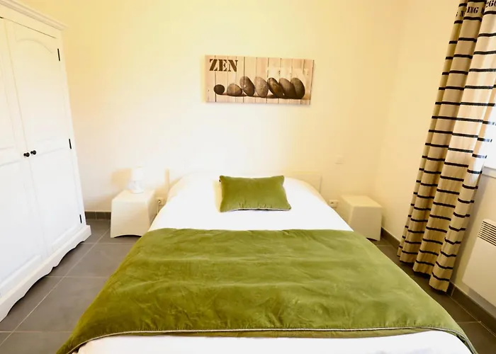 بيت للعطل Oceane & Jacuzzi Et Piscine Chauffee *